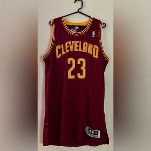 Adidas Lebron James Cleveland Cavaliers Authentic Jersey Size XL